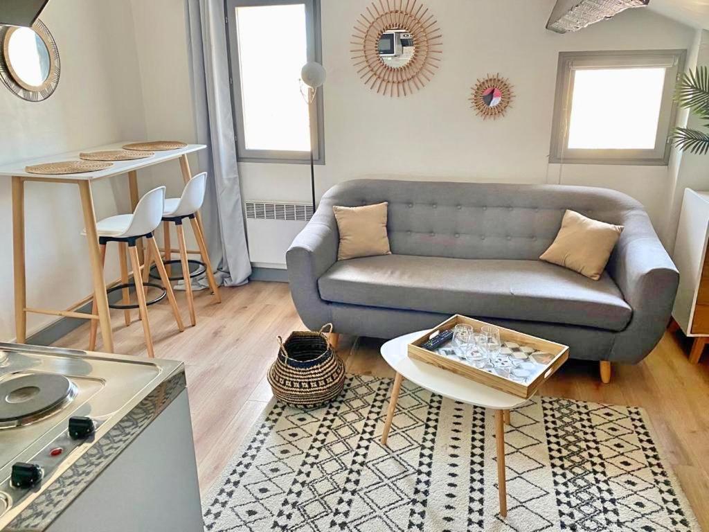 Appartements Cosy Au Centre De ラ・セーヌ・シュル・メール エクステリア 写真