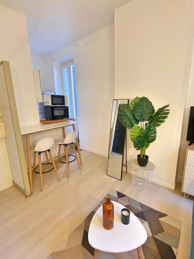 Appartements Cosy Au Centre De ラ・セーヌ・シュル・メール エクステリア 写真